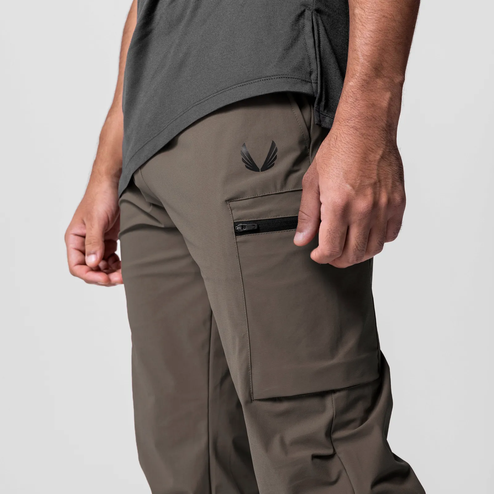 0656. Tetra-Lite® Standard Zip Jogger - Deep Taupe