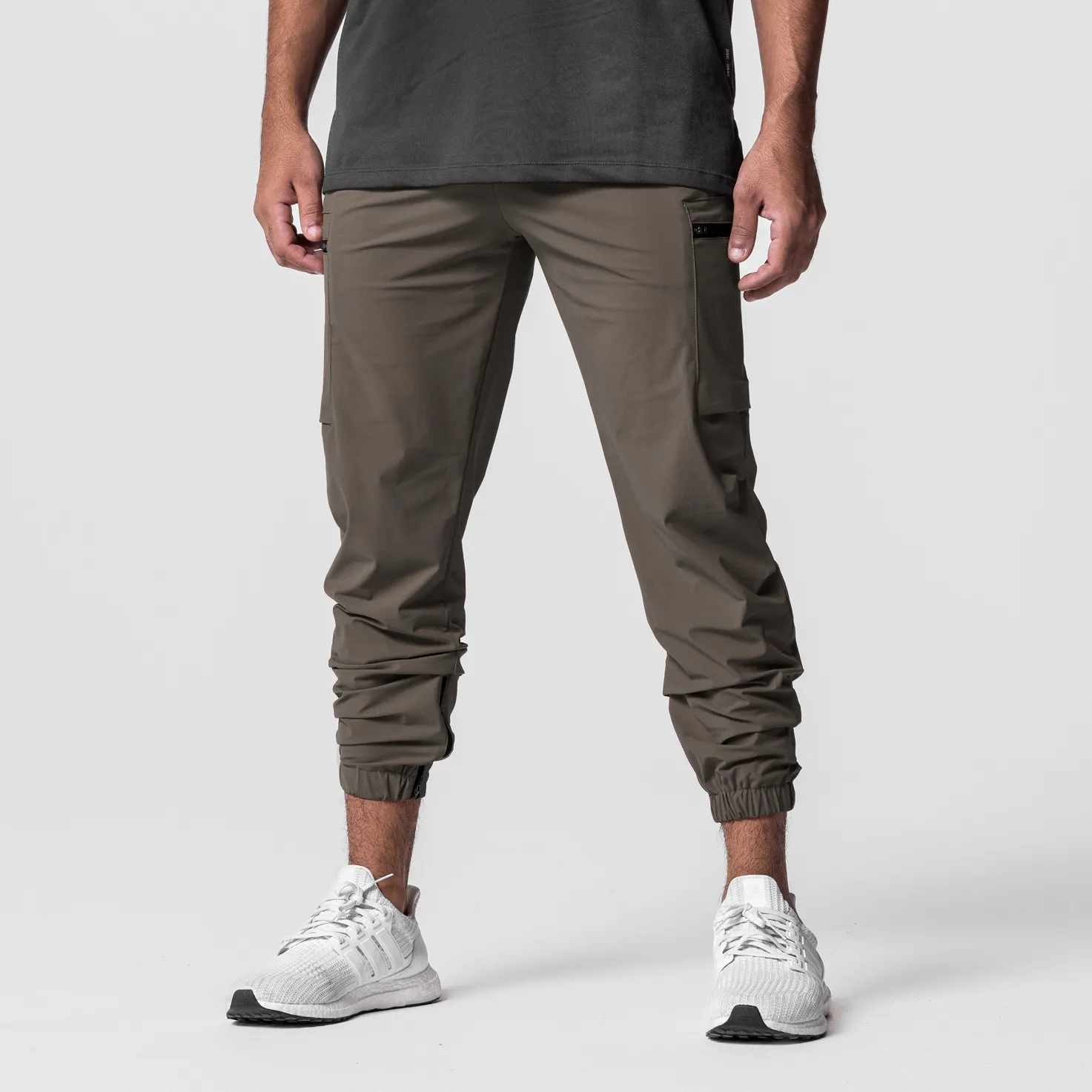 0656. Tetra-Lite® Standard Zip Jogger - Deep Taupe