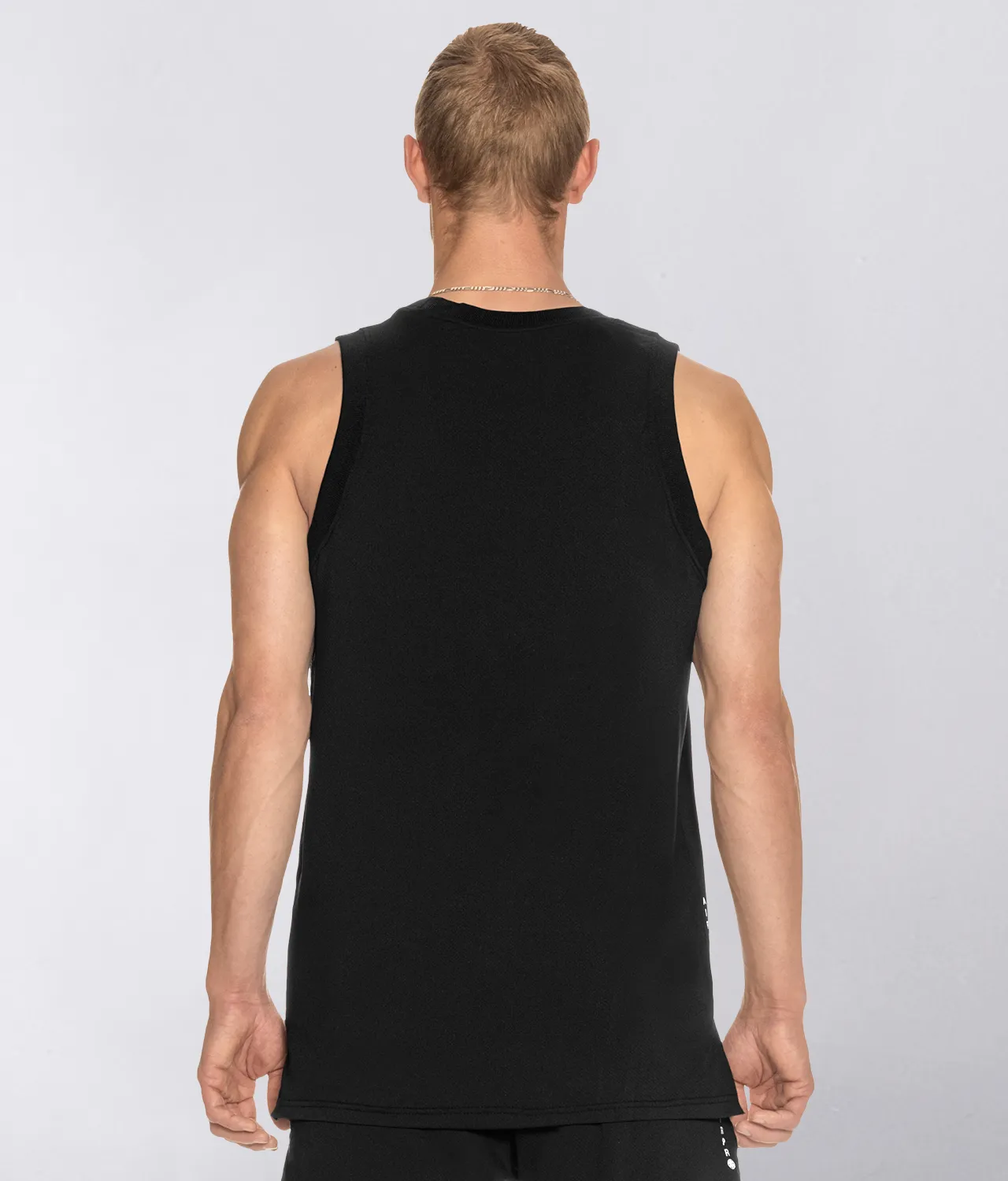 4200 . AirPro Regular-Fit Tank Top - Black