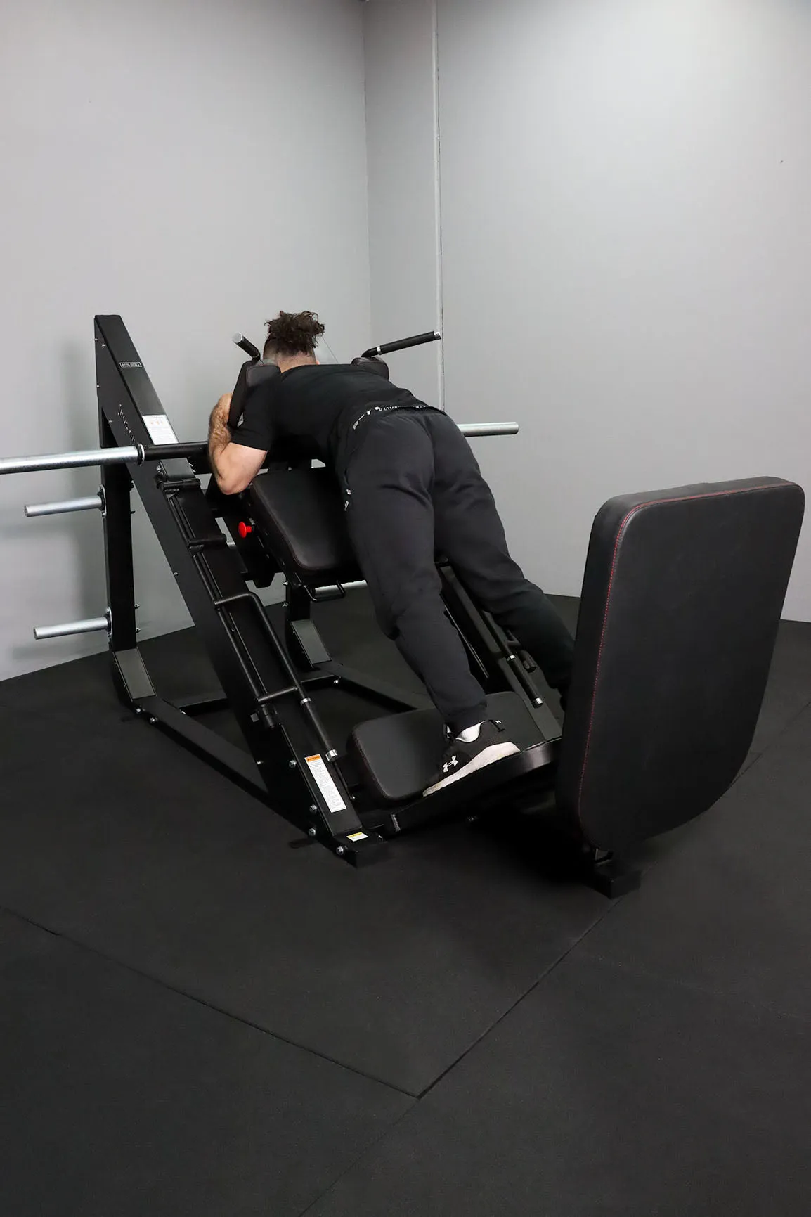 Body Iron Commercial Angled Leg Press & Hack Squat Pro LP8000