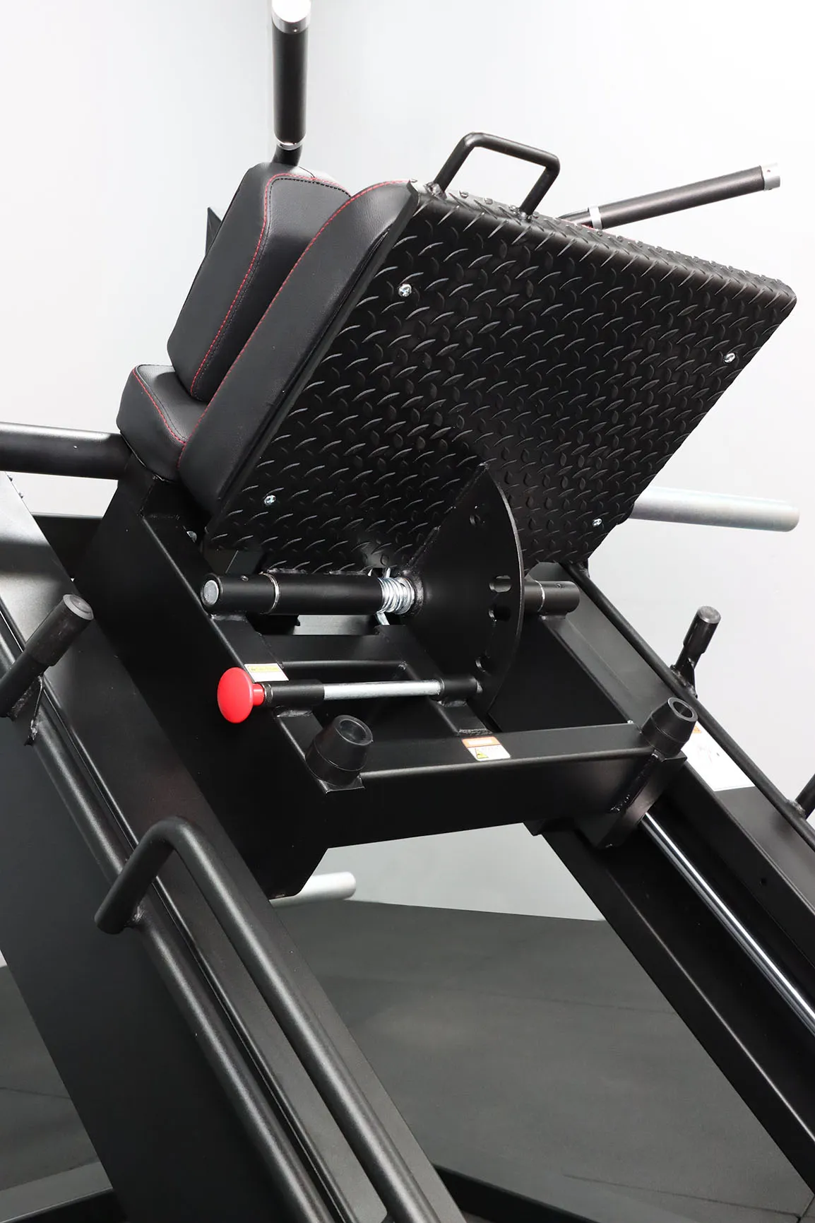 Body Iron Commercial Angled Leg Press & Hack Squat Pro LP8000