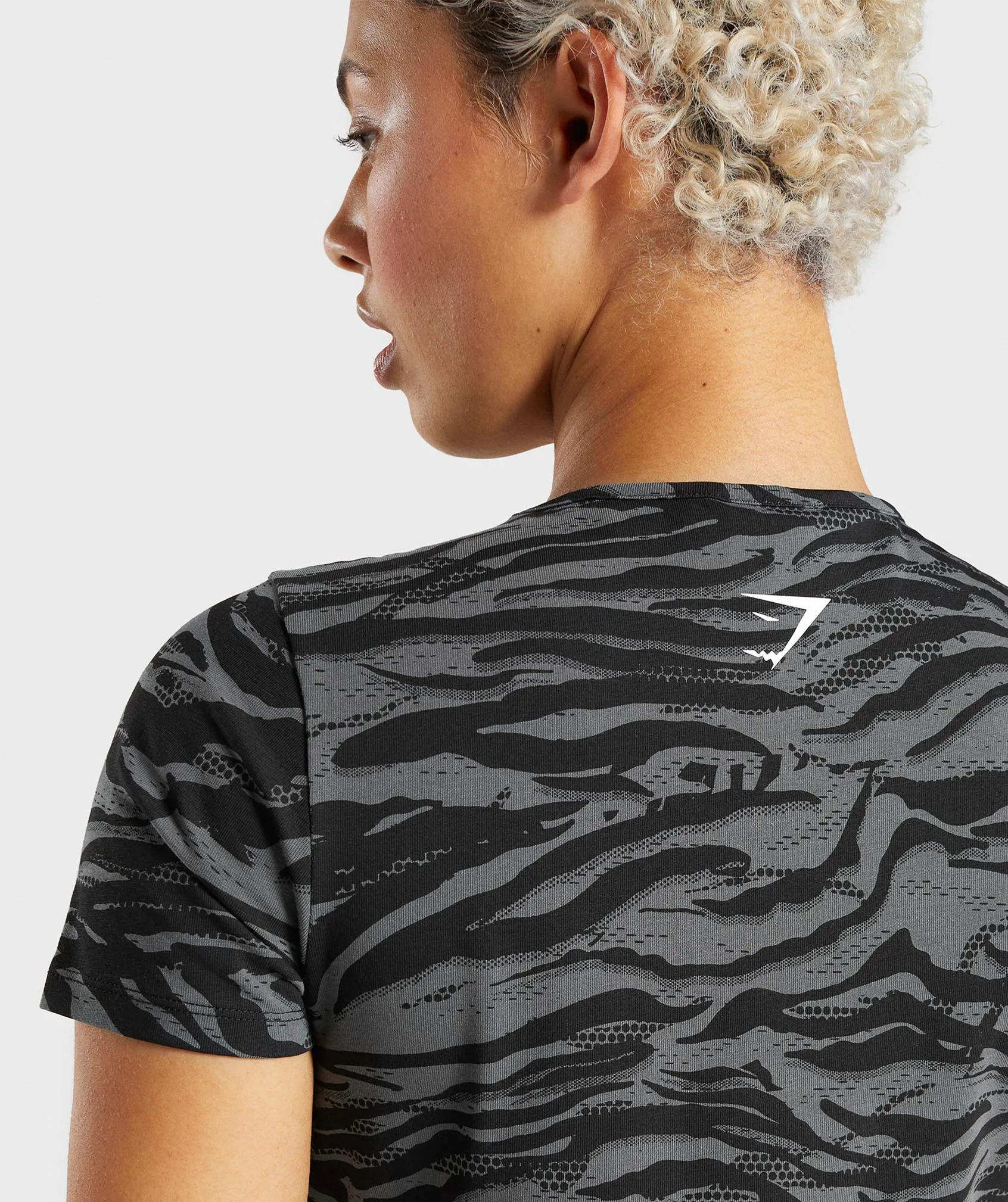 Gymshark Animal Graphic Crop Top - Black Print