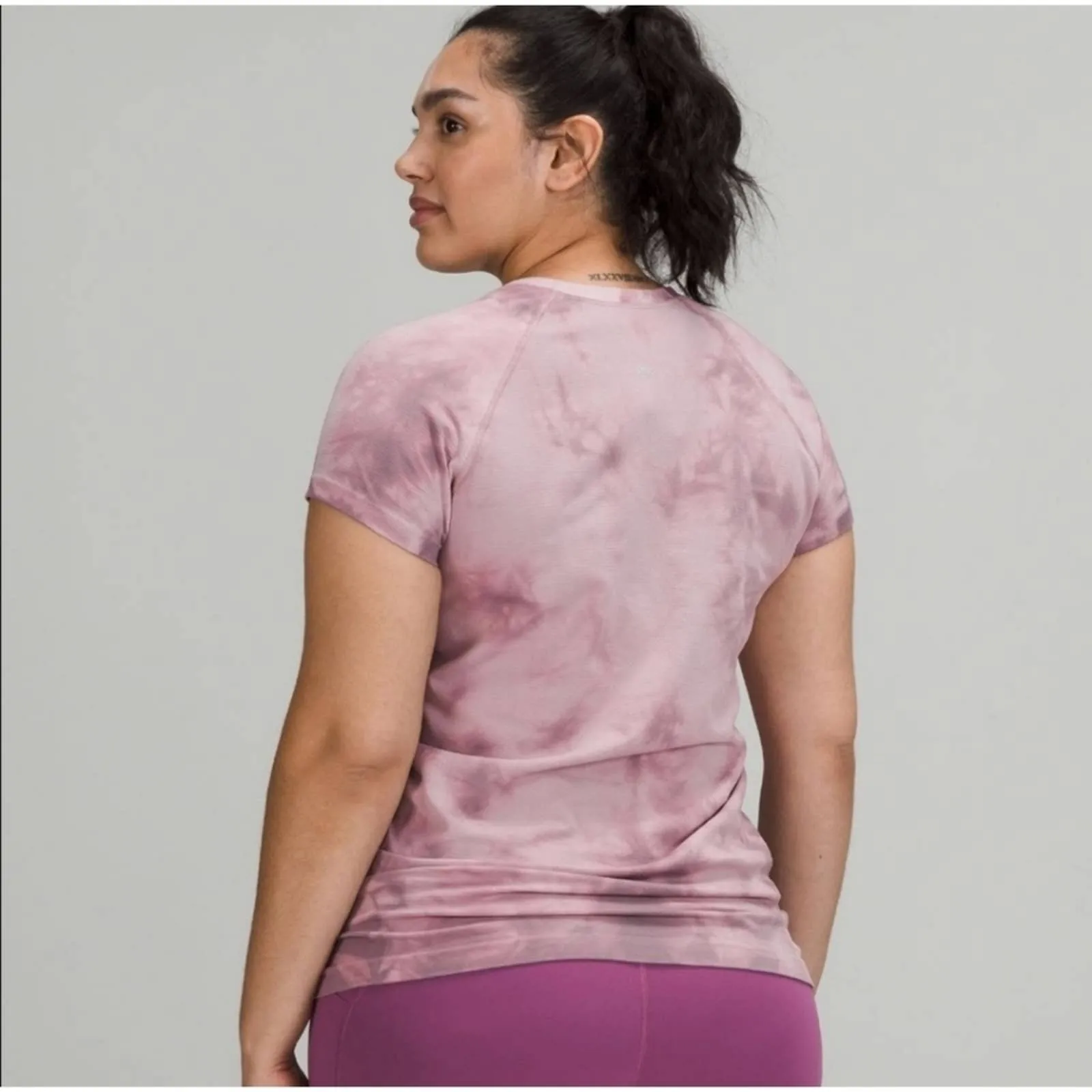 Lululemon Swiftly Tech Short Sleeve Marble Dye Vintage Plum