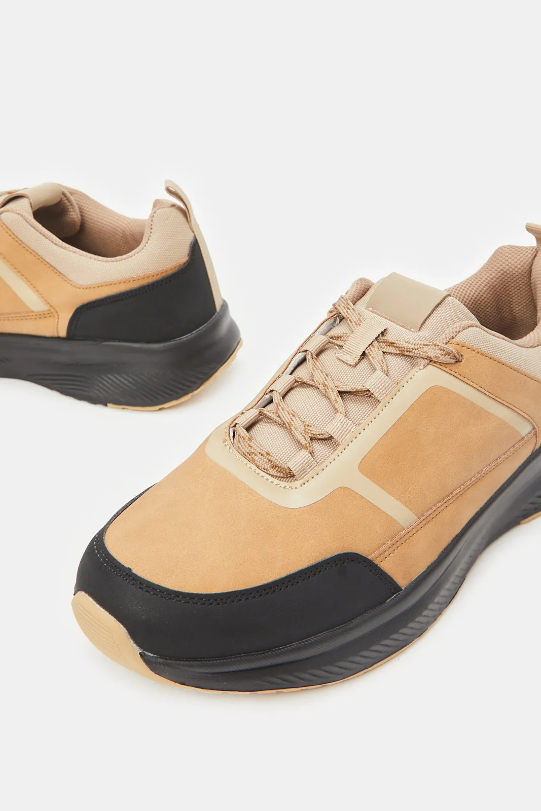 Men Beige Color Block Trainers