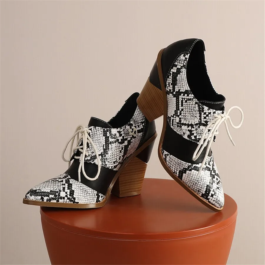 Snakeskin Chic Lace-Up Platform Casual Shoes