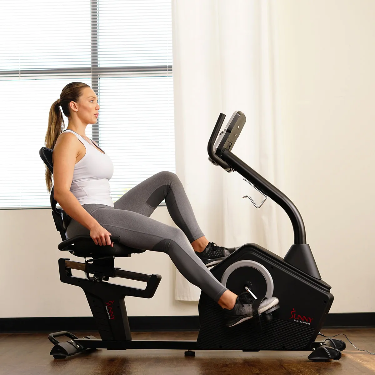 Stationary Recumbent Bike w/ Programmable Display, 16 Level Magnetic Resistance & Device Holder