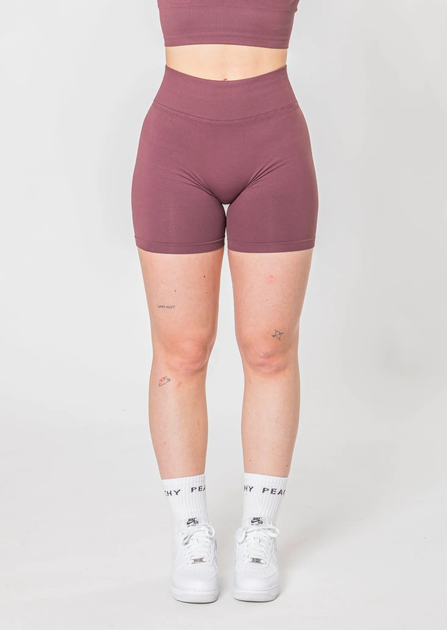 [VORBESTELLUNG] PURPOSE Scrunch Shorts