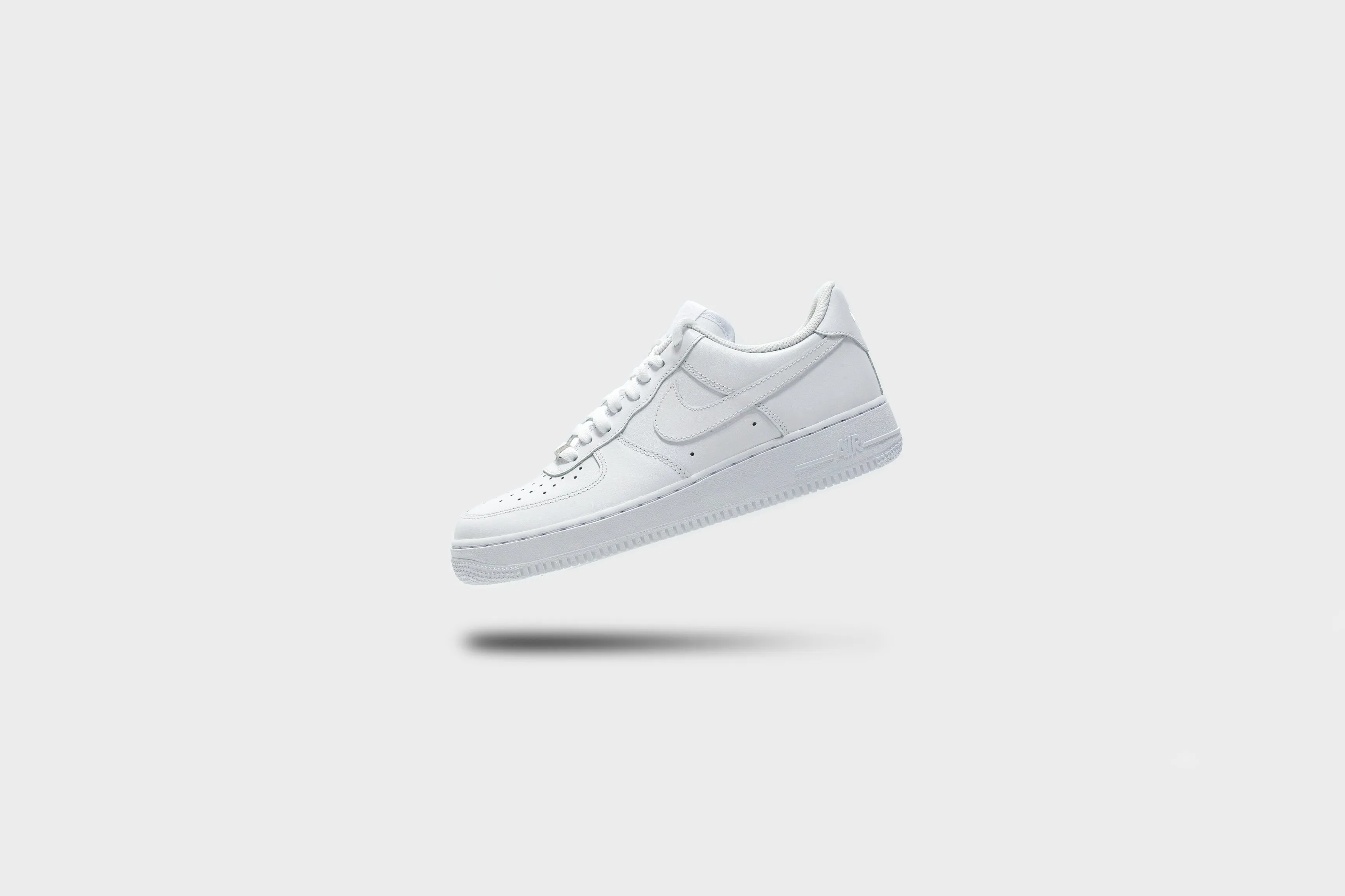 WMNS Nike Air Force 1 '07 (White/White)