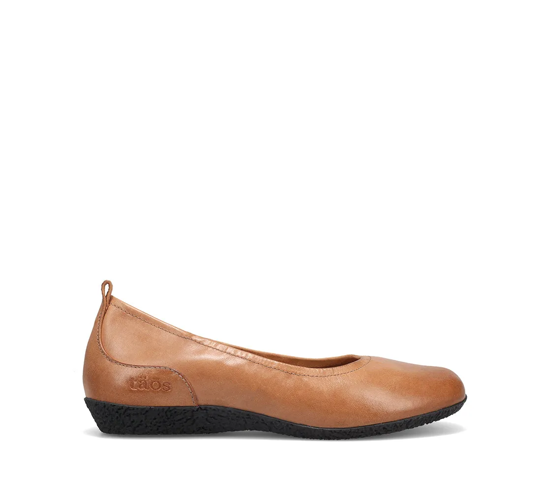 Women's Taos Chit Chat Color: Caramel