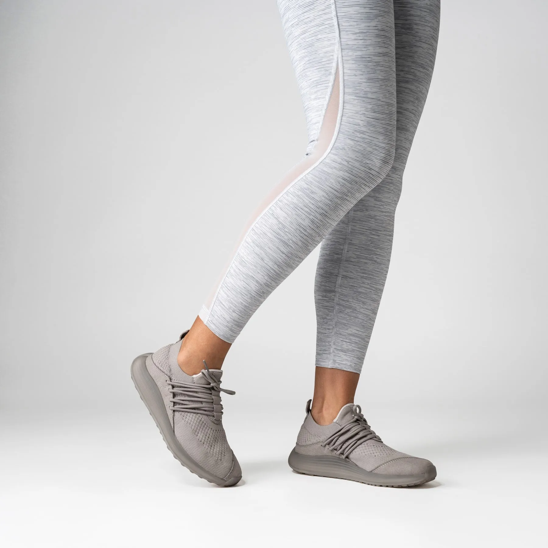 Women's Trainer AD 1 (Lunar Grey)