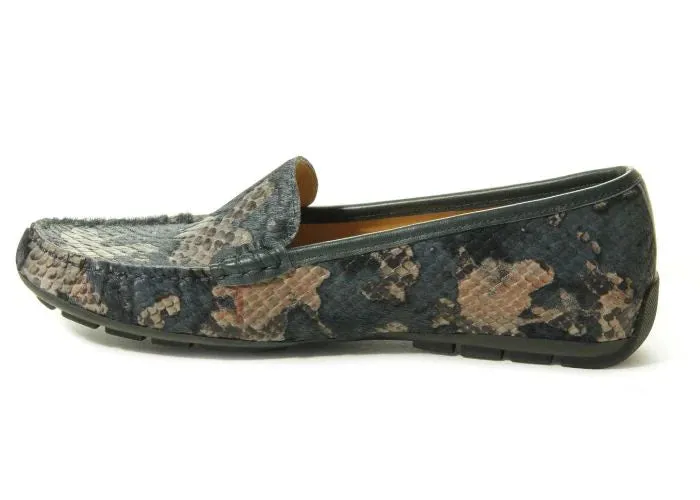 WOMEN'S VANELI ALBION LOAFER | BLUE KERPIE